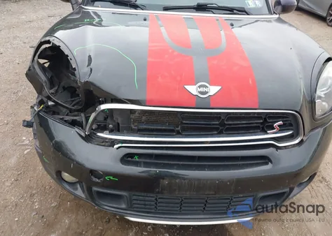 2015 Mini Countryman Cooper S из США, поврежденный, VIN WMWZC5C57FWT37562